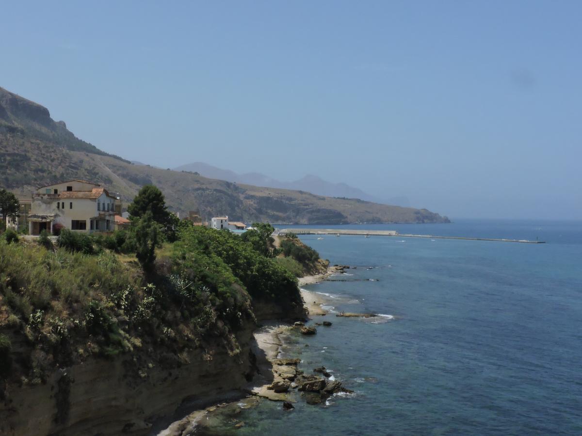 Aziyz Camere Castellammare del Golfo Exteriör bild